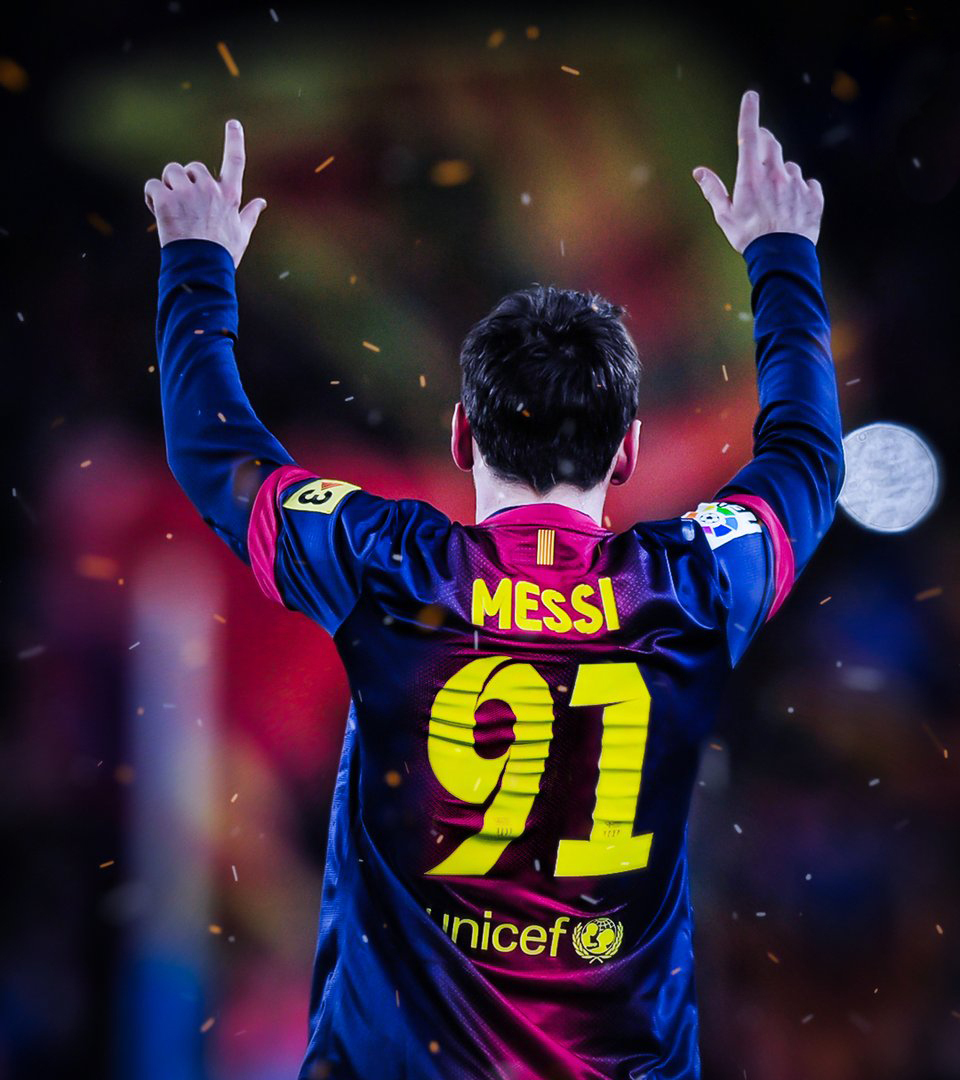 重返伯纳乌或迎球迷巨大嘘声，马卡头版：伯纳乌的“火灾隐患”