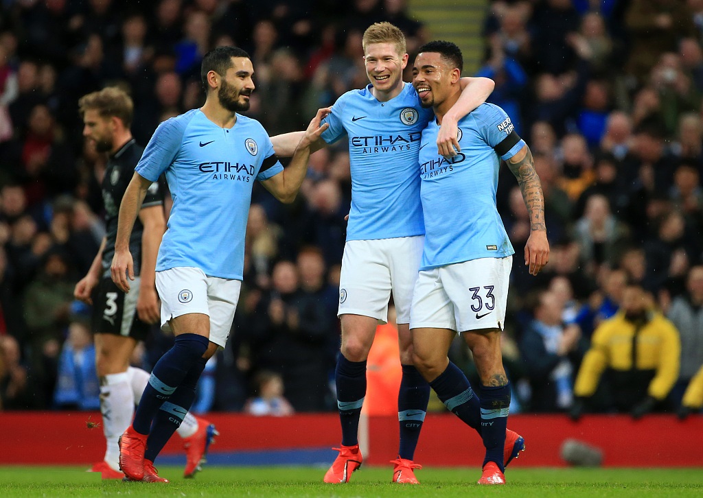 荒野大镖客2原开局会导致玩家不喜欢摩根