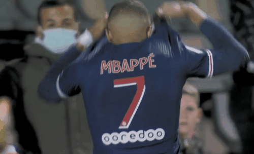 弃用艾顿 湖人调整内线策略