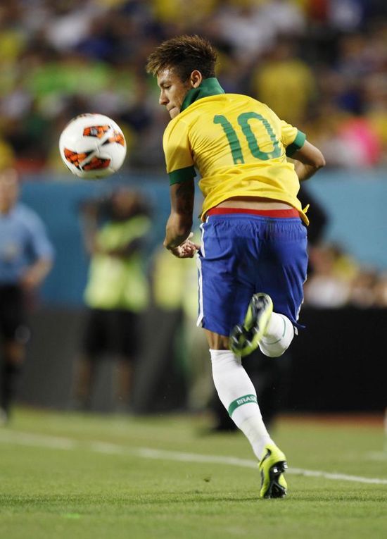 红军英超客战枪手下半场对方半场传球207次，为近5个赛季最多